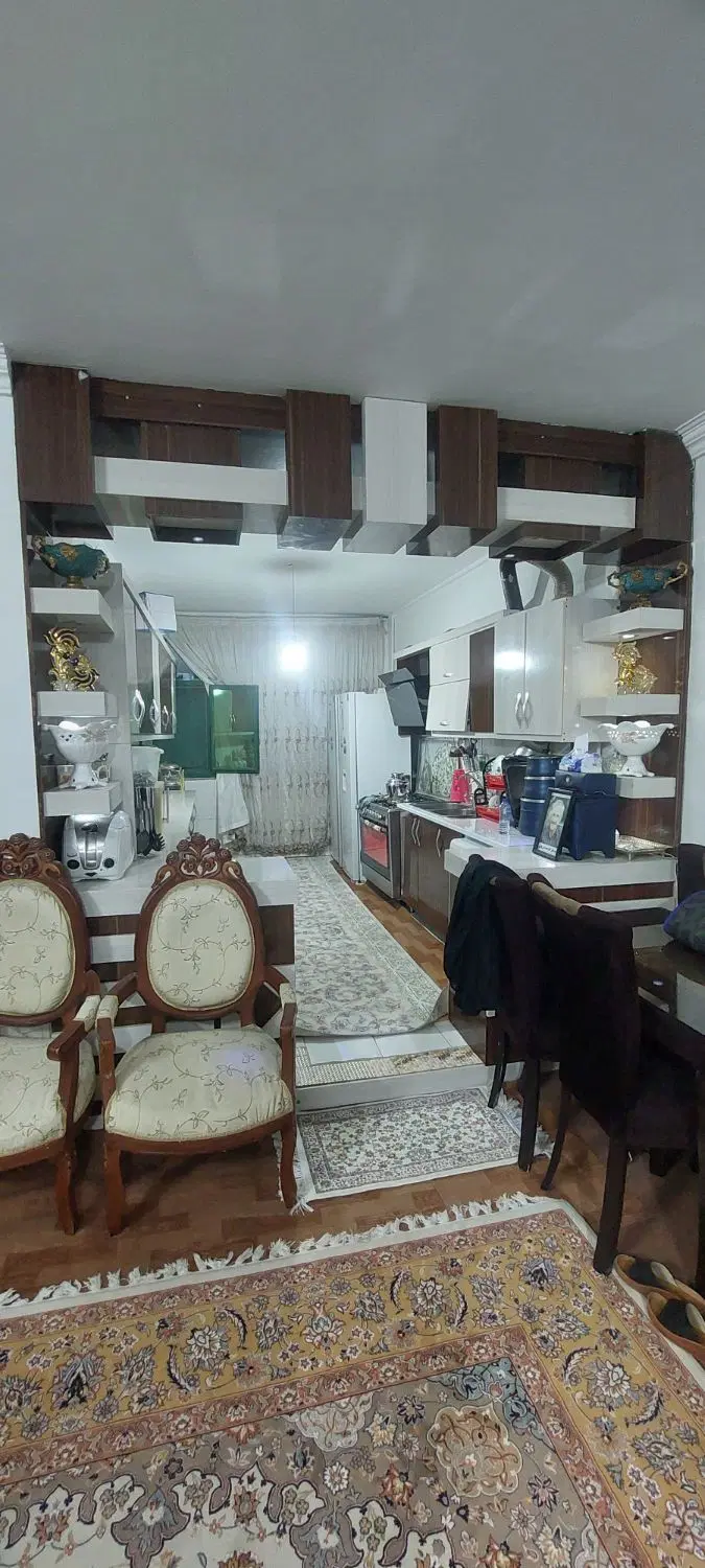 طبقه دوم باپارکینگ