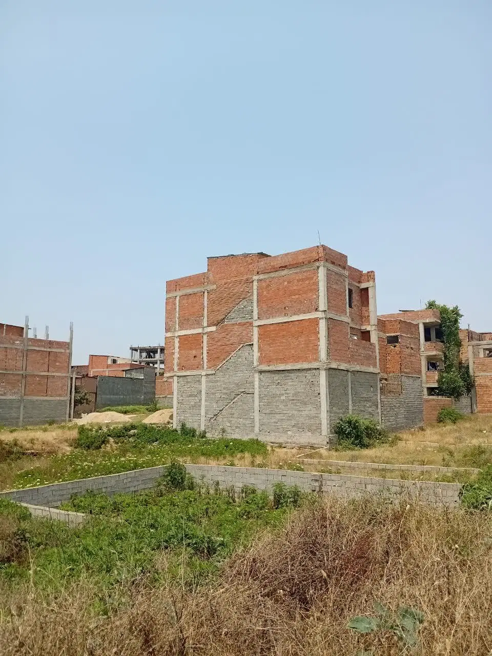 زمین در فهمیده
