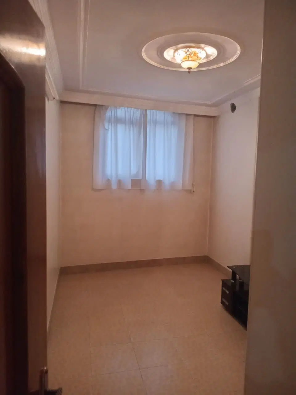 اجاره یک واحد اپارتمان دوخوابه