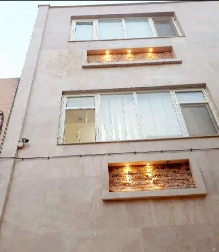 زیرزمین تجاری بلوار پاسداران