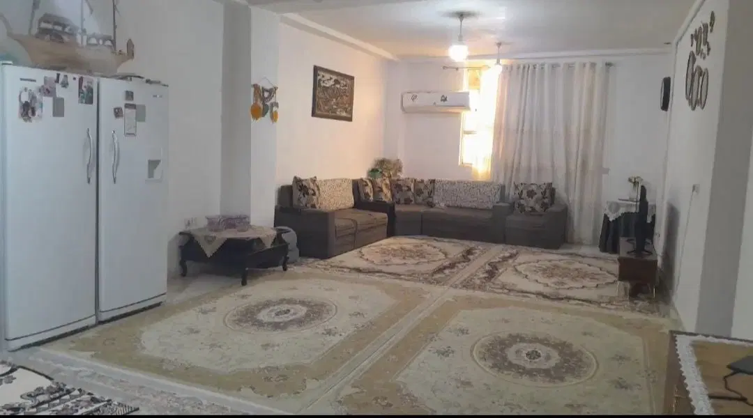 فروش یک واحد آپارتمان نفتک سر جاده اصلی