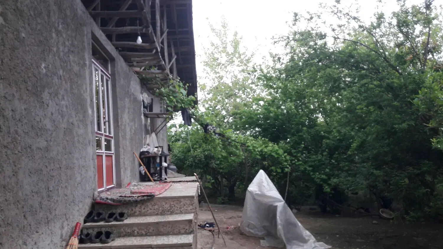 ویلایی_۱۰۰۰متری_۱۰۰بنا_جاده تهران_سراوان