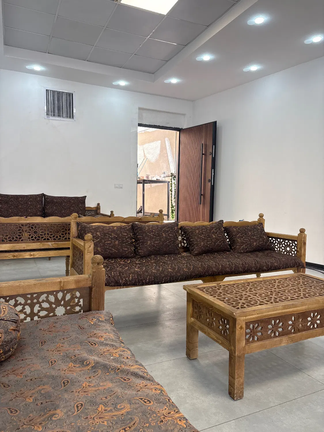 بالا ویلایی پارادیس کوچه ۱۹