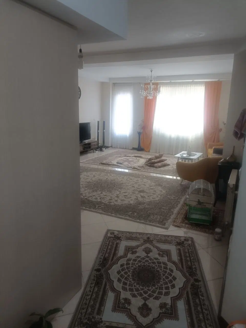 آپارتمان ۸۳ متری شهرک یاس