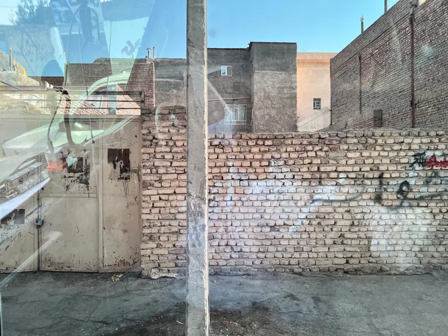 اجازه زمین ۳۰۰متری حاشیه آزادگان شرقی