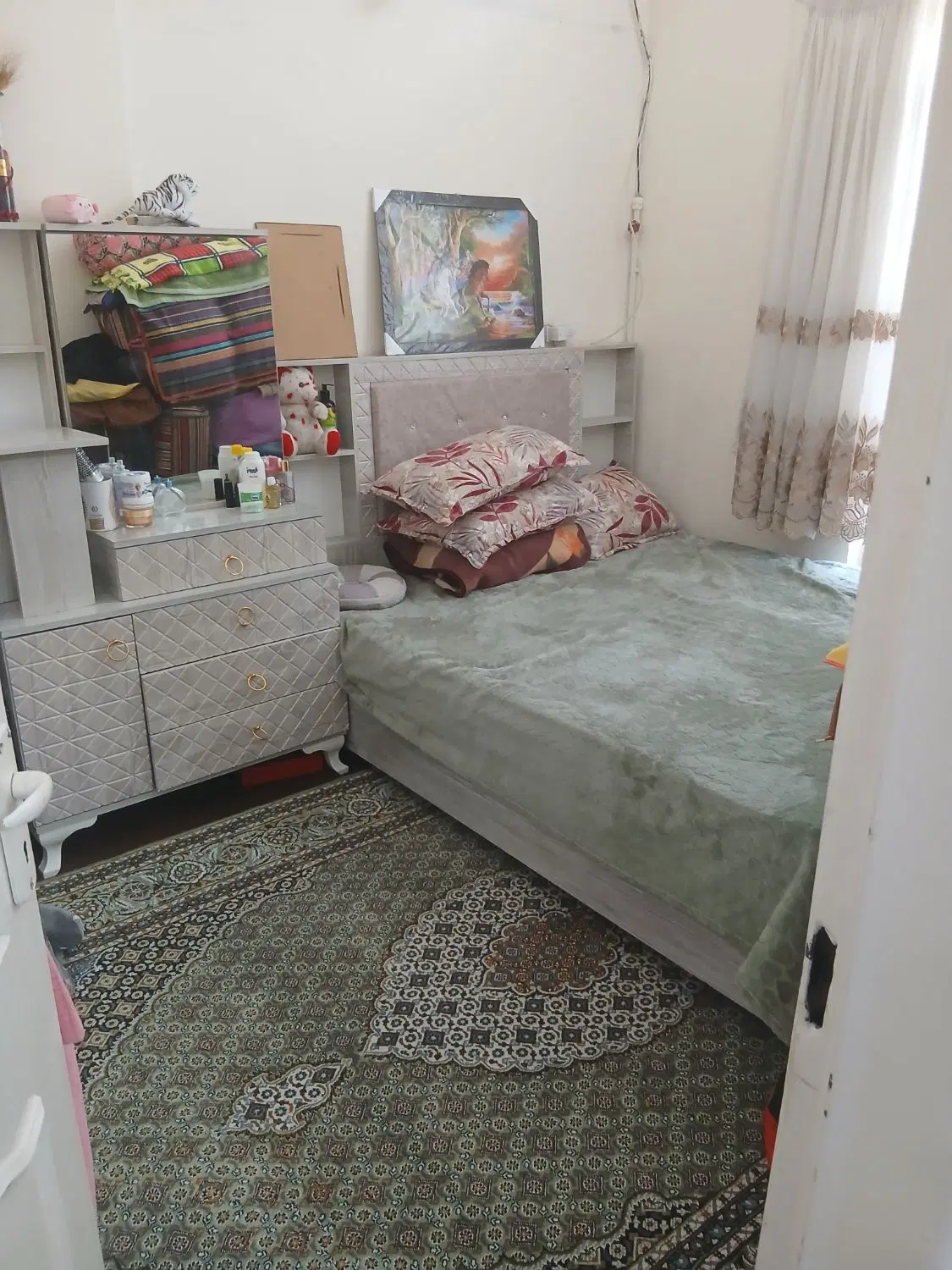 فروش آپارتمان ۱۰۰متر شهدا حیاط دار