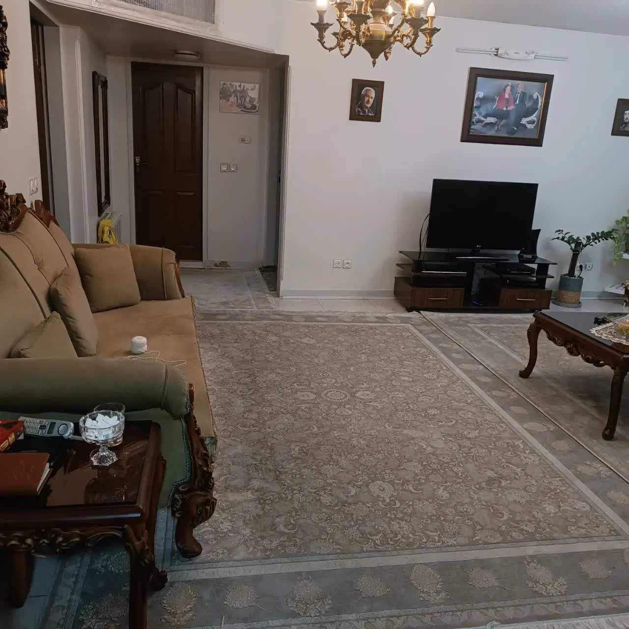 آپارتمان ۱۰۲متر برج تاکسیرانی دوخواب بازسازی