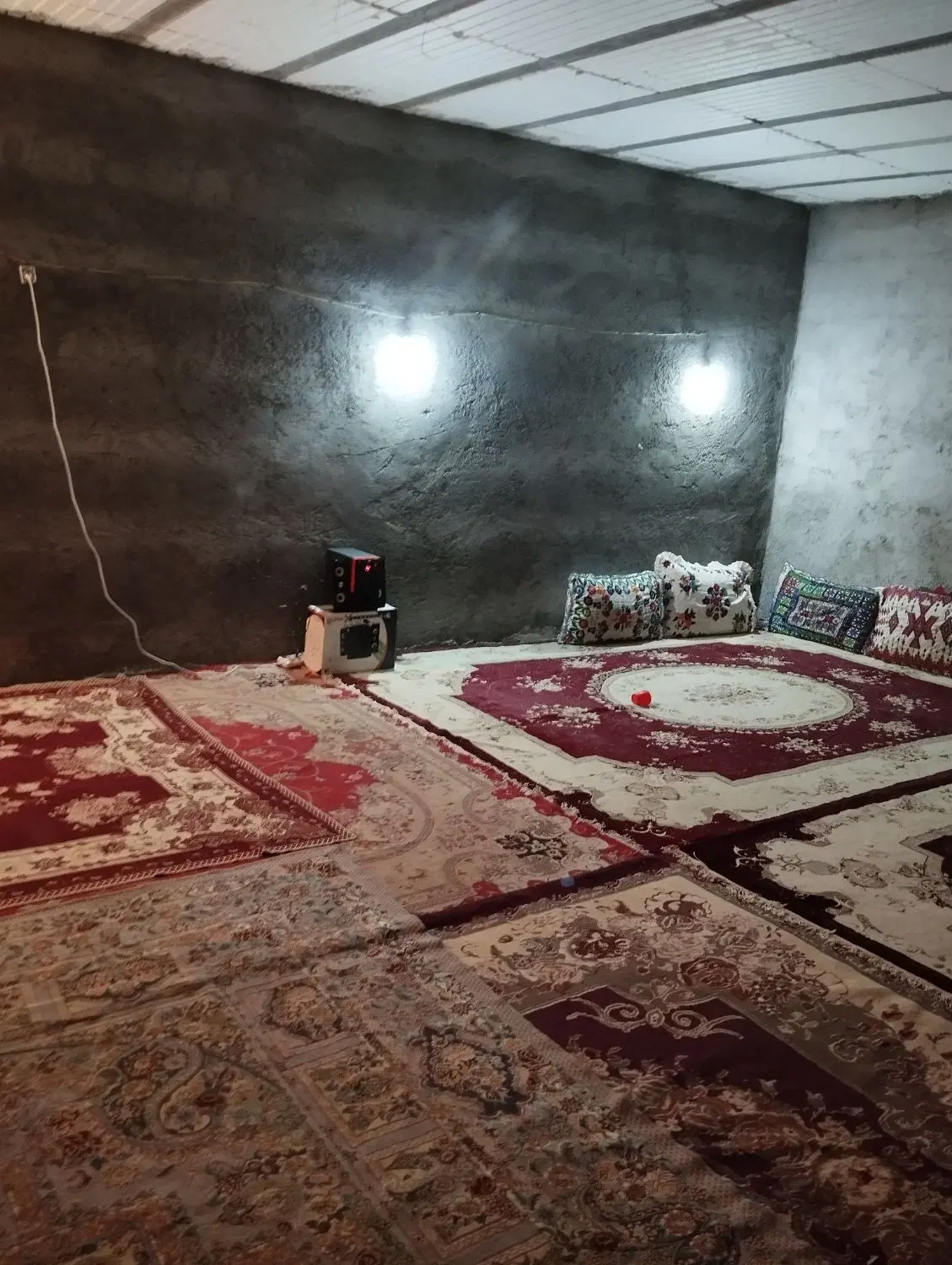قیمت فروش یه میلیارد و ۵۰۰ قیمت