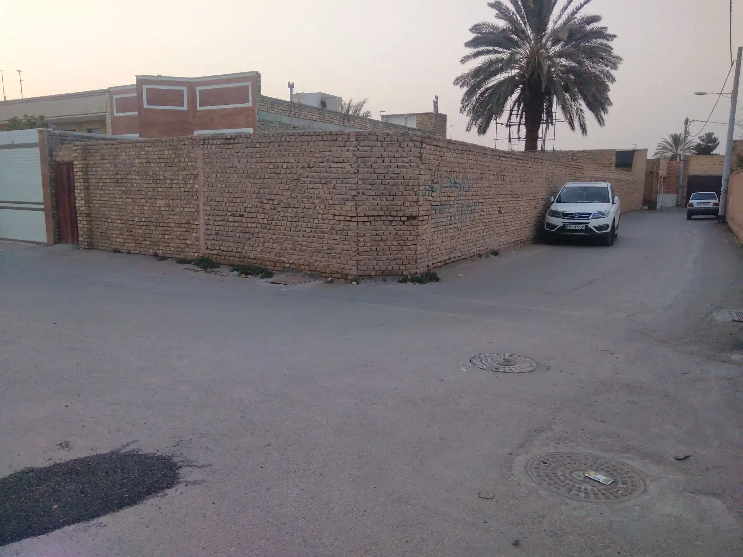زمین دونبش، خوش قواره، ک 74 صدرآباد برو تا آخر