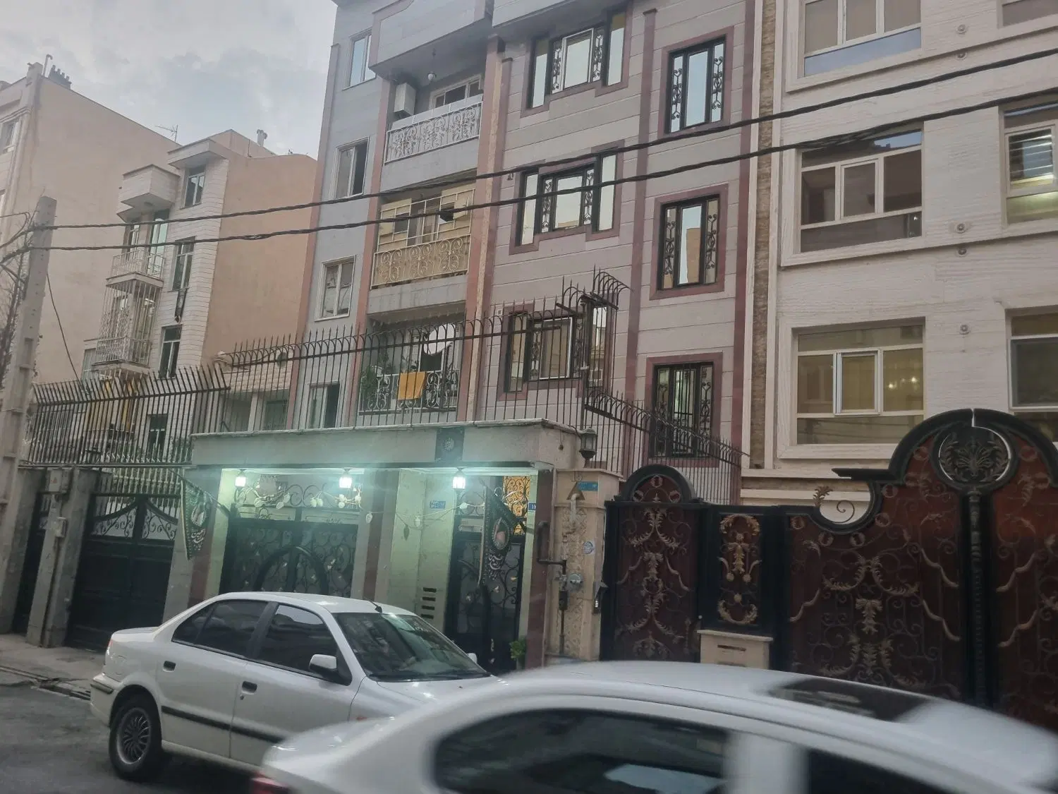 اپارتمان ۶۷متری خیابان پیروزی