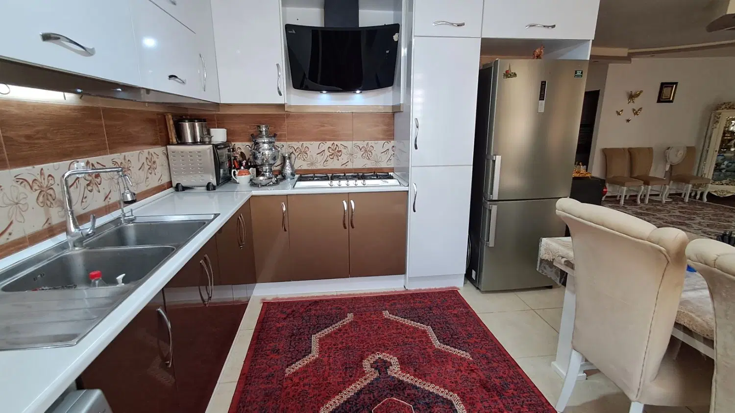 آپارتمان شهرک دادگستری (مالک هستم)