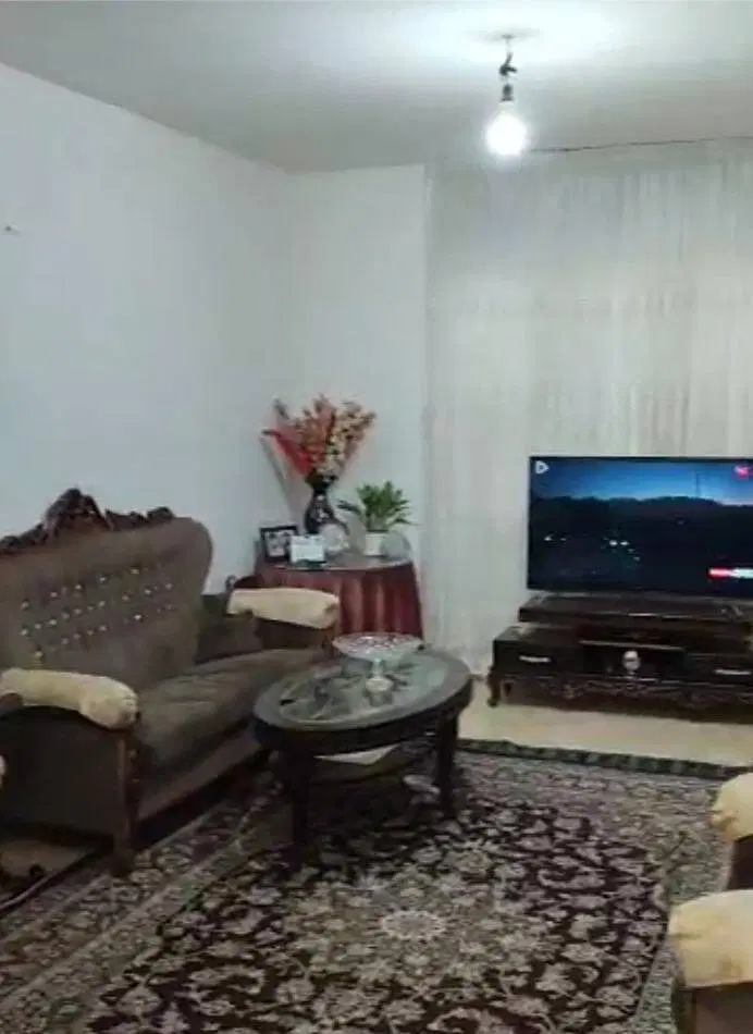 آپارتمان قدرالسهمی،دو دانگ از کل