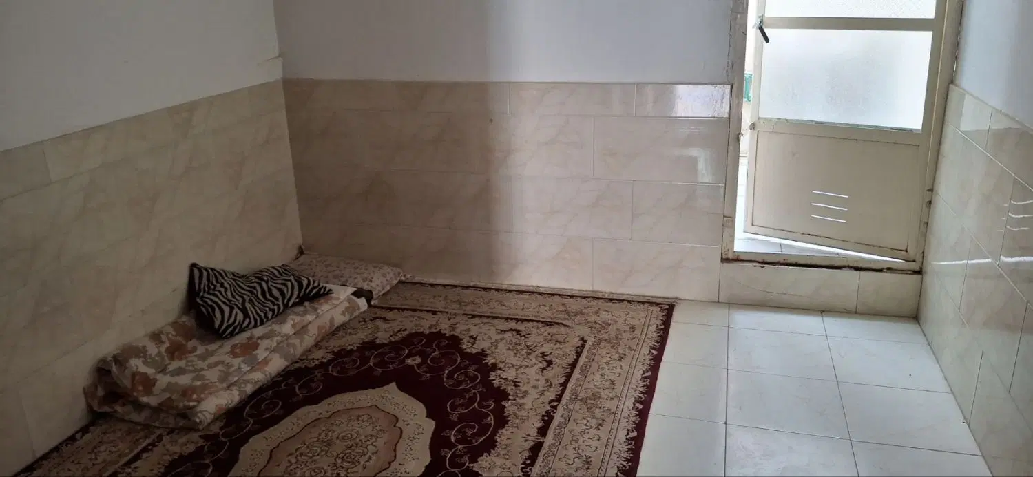 فروش پارکینگ ۱۰۰متر
