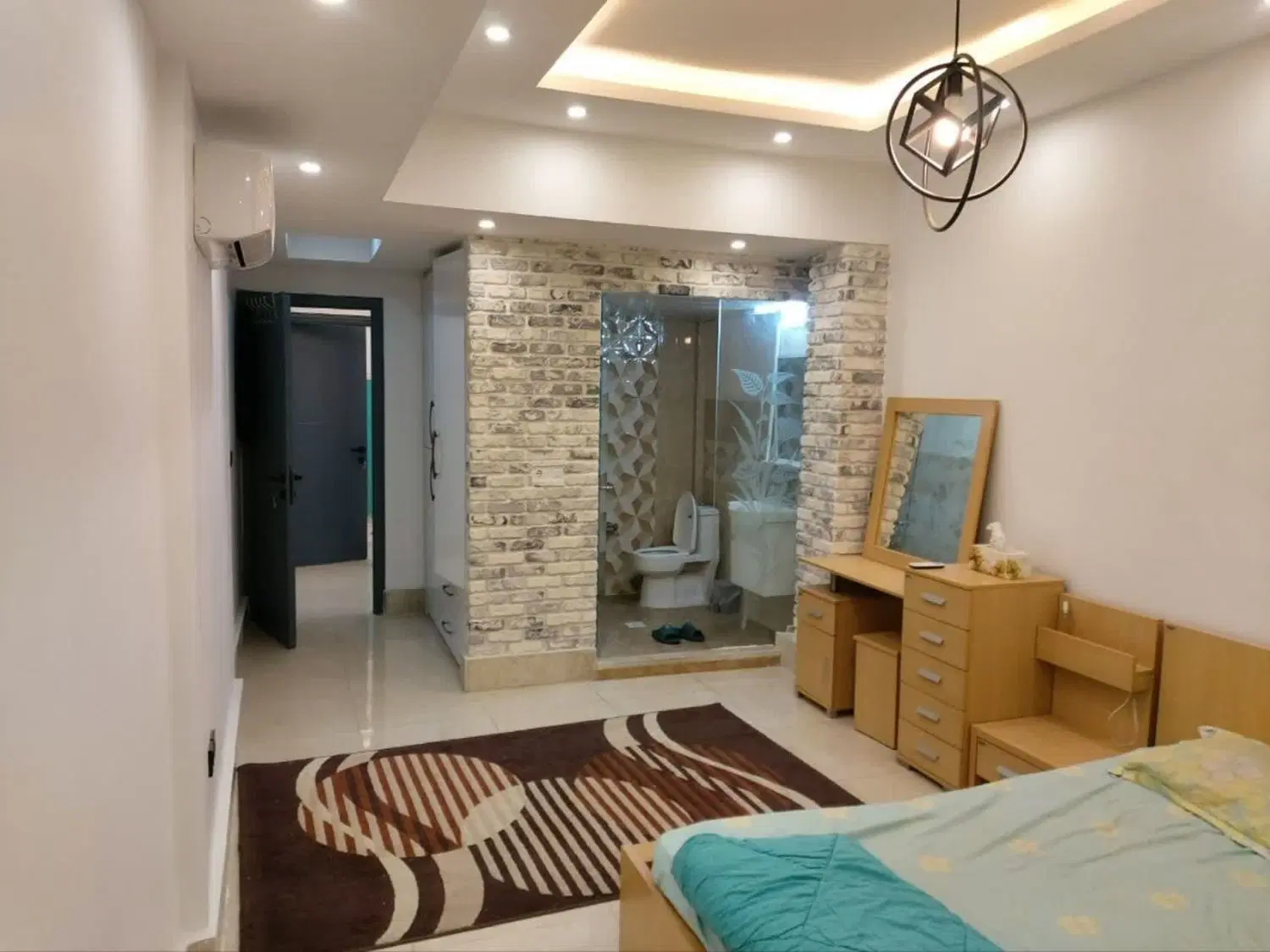 ۷ واحدی ثامن دربست