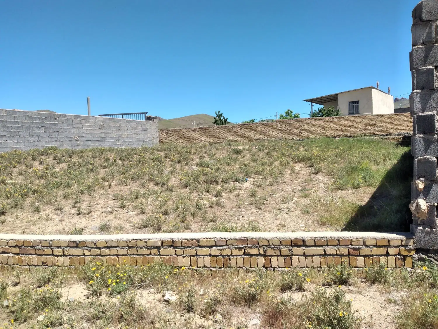 زمین واقع در روستای چوره ناب.