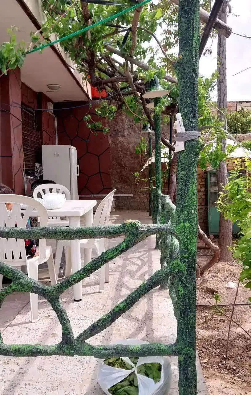 ۱۱۰۹مترخونه ویلایی با حیاط بزرگ معاوضه