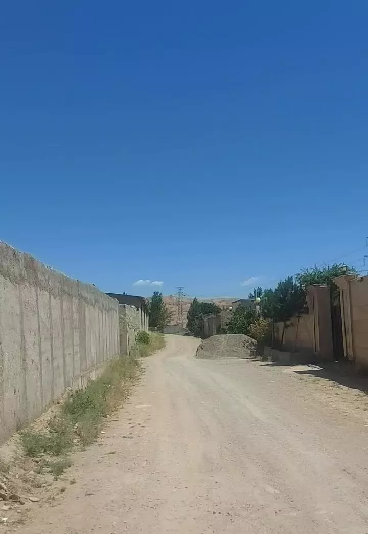 زمین ۴۱۰متری بابهر۱۷متر