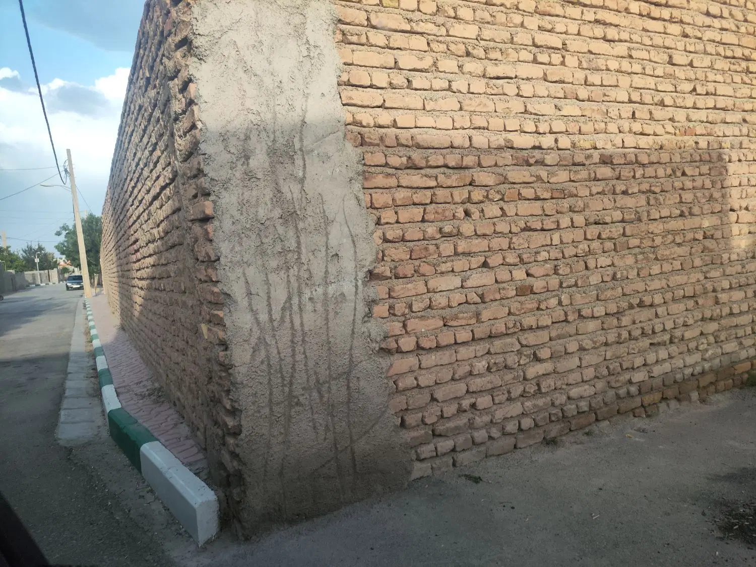 ۲۵۰متر مسکونی داخل بافت
