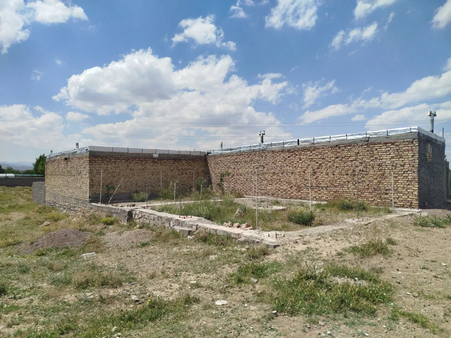 زمین رازبین