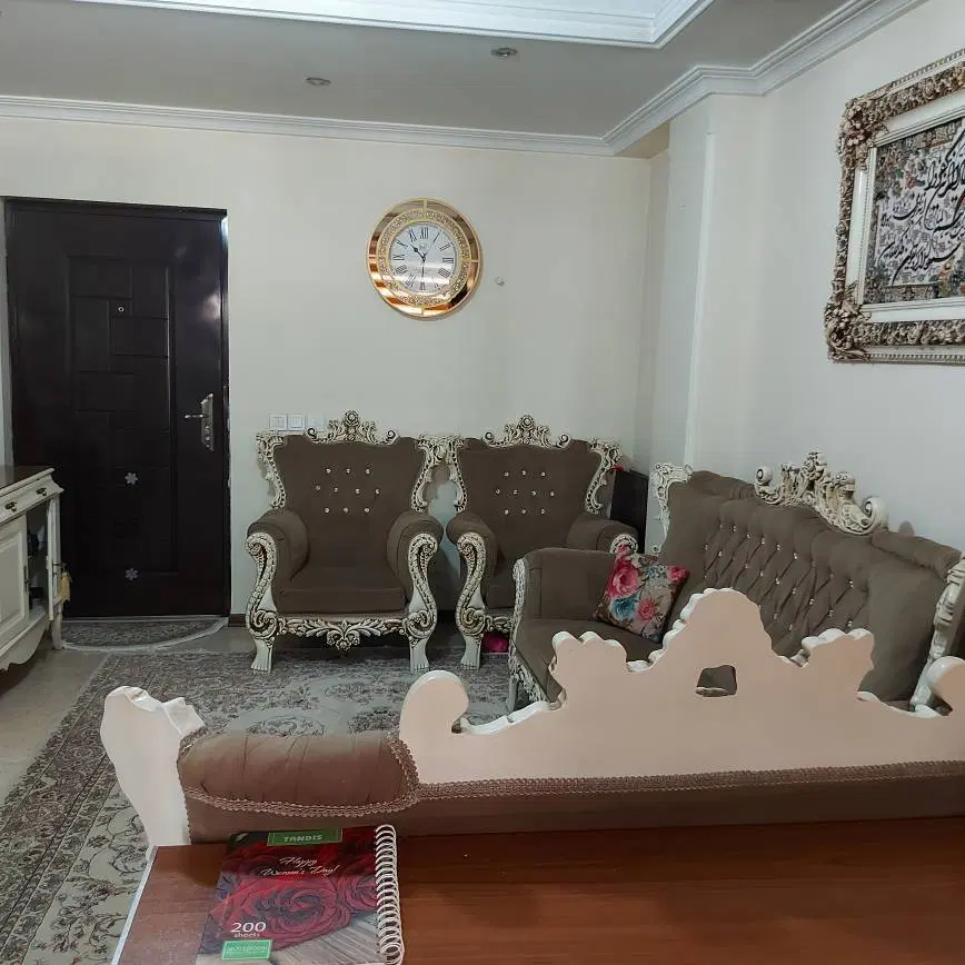 50 متر یک‌خوابه فول امکانات، شاهین شمالی
