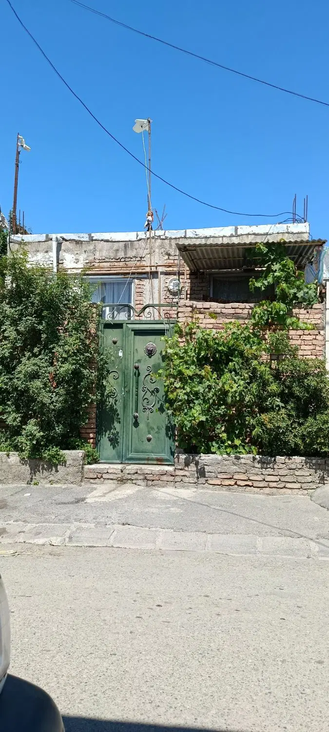 خونه ۵۰ متری شناژ قائم نقلی و متراژ کم
