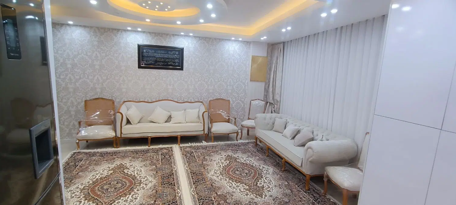فراز حیاط دار ، عبور مجزا