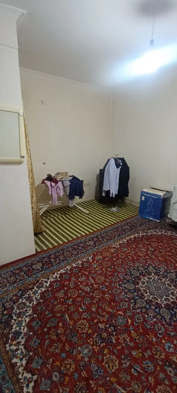 سویت ۴۰ متری خاک‌سفید