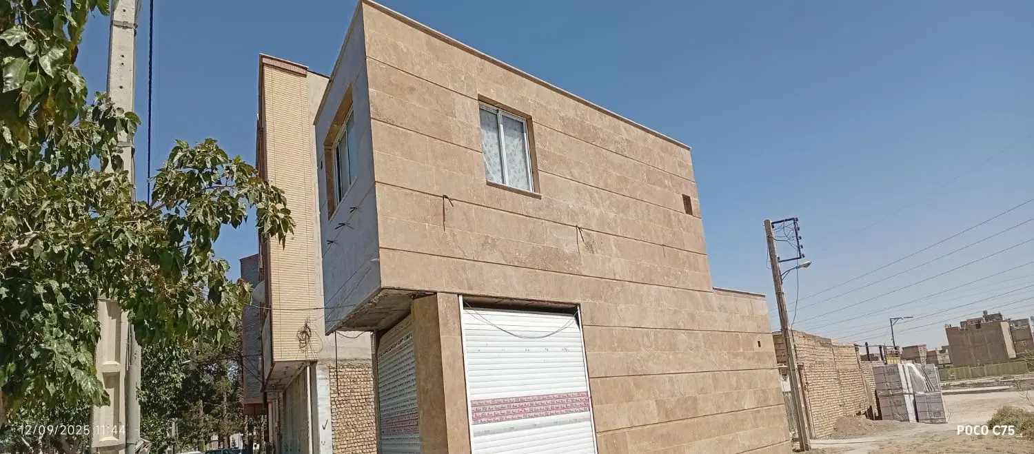 مغازه و دفتر کار سه نبش دید دو خیابان اصلی