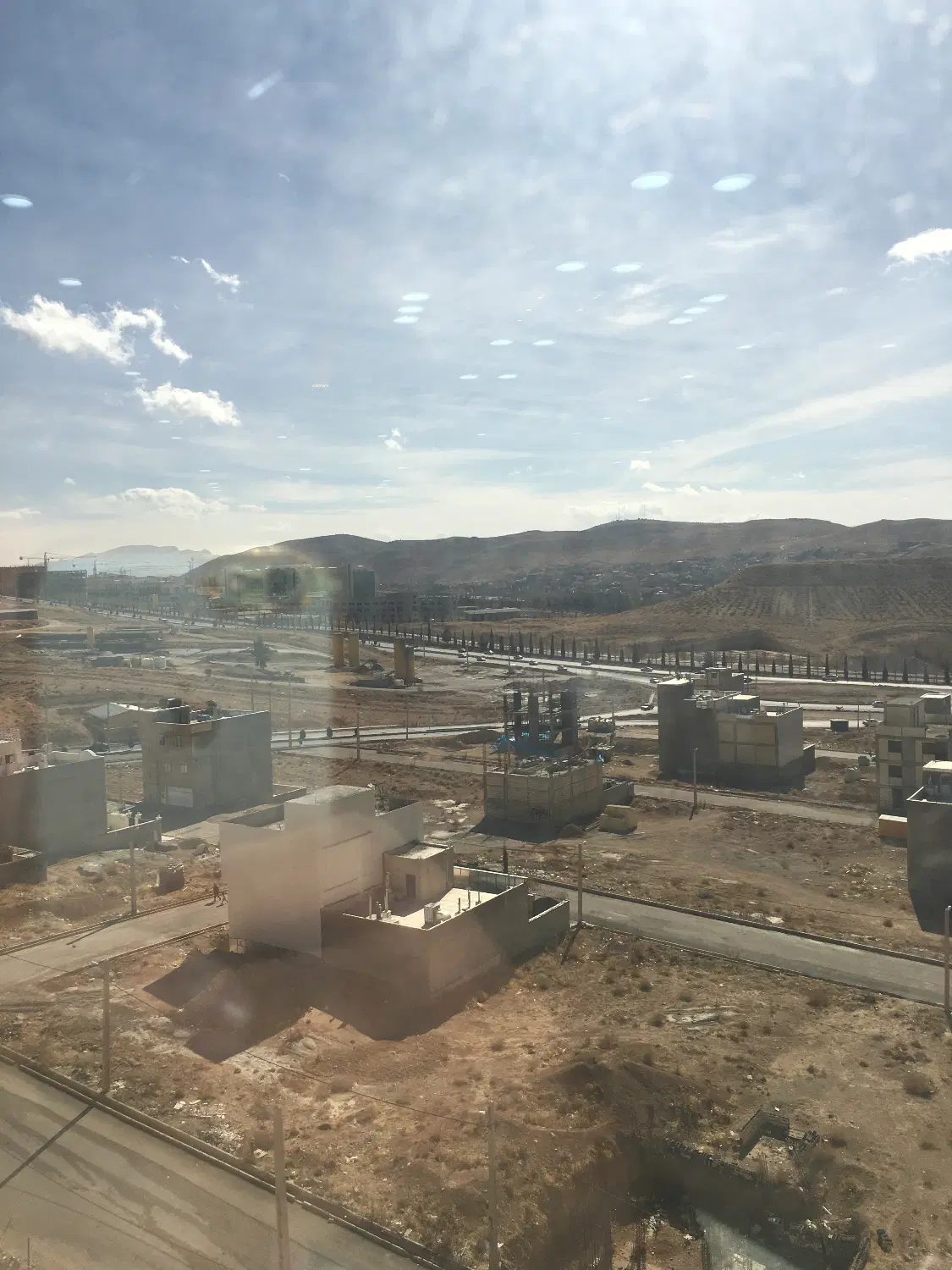 زمین ملکی صدرا زون
