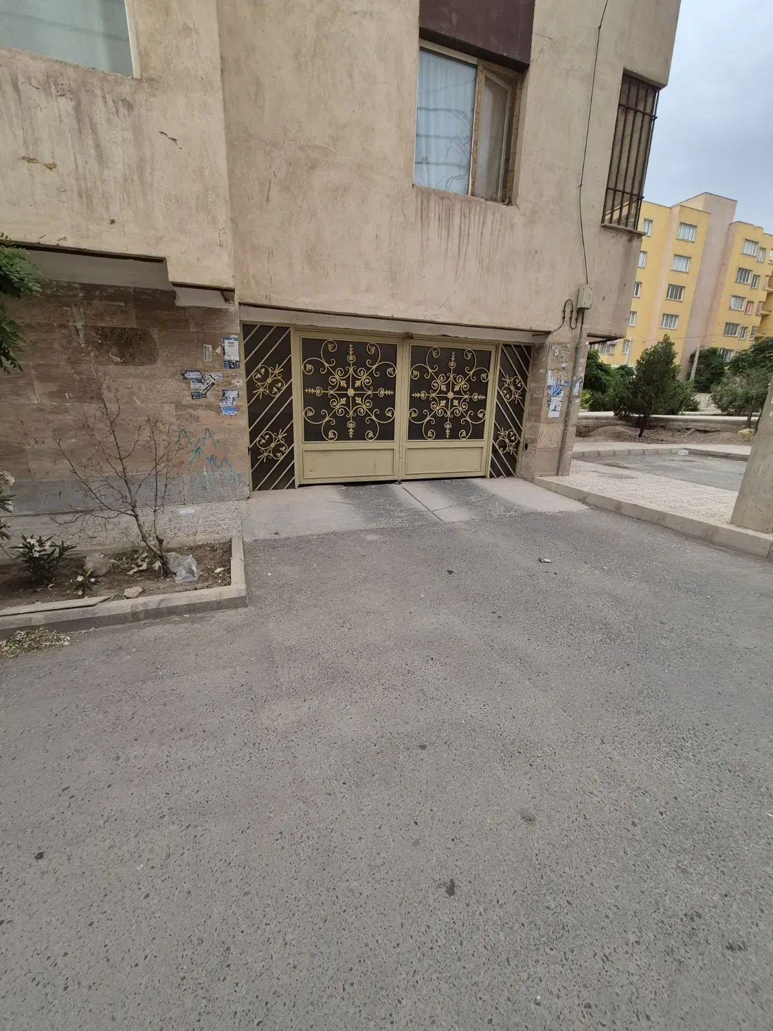 اپارتمان ۸۵متری فول امکانات دوخواب