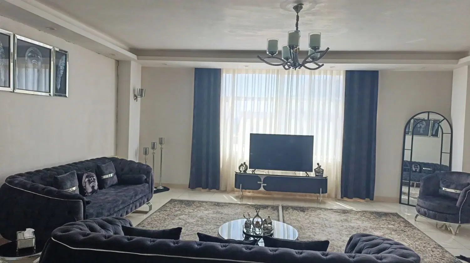 ۹۴ متری ط۴ تک واحدی با آسانسور و انباری و پار کینگ