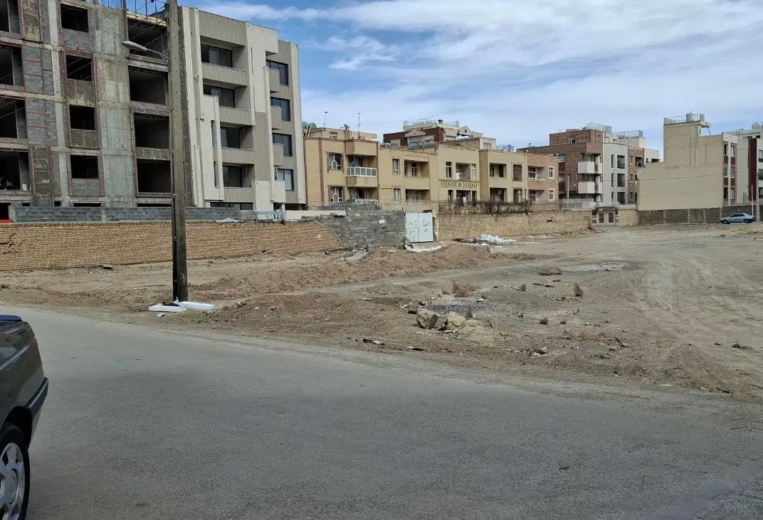 فروش زمین دو بر ۳۲۰ متری