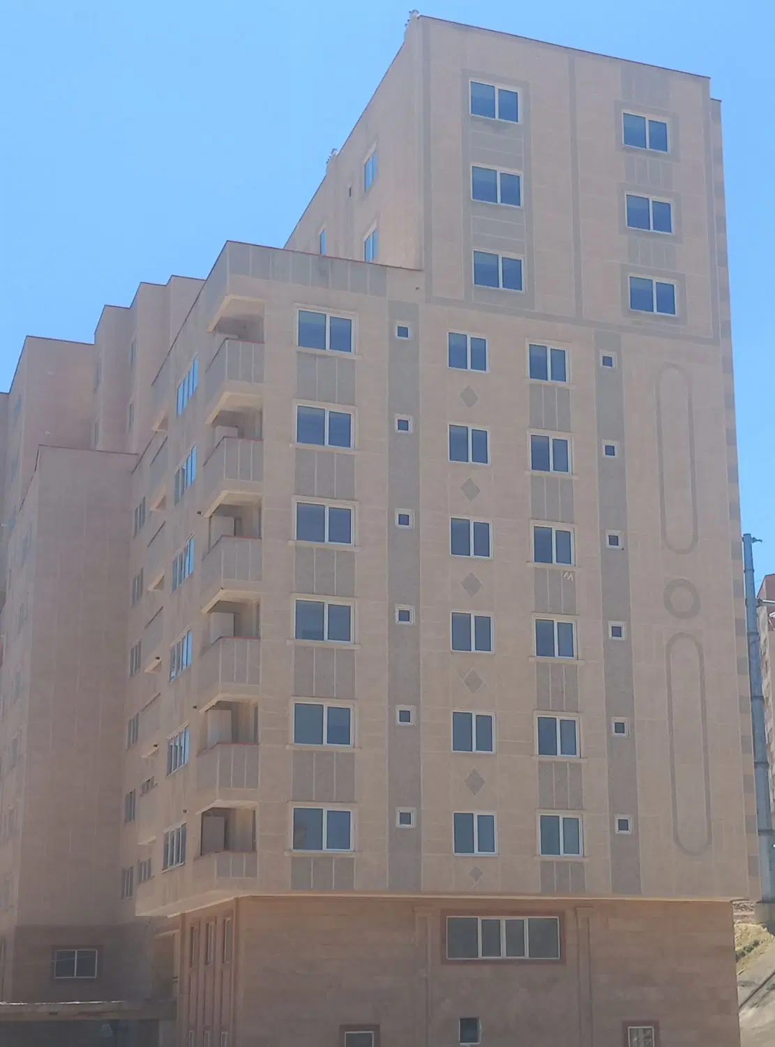 برج نیاوران