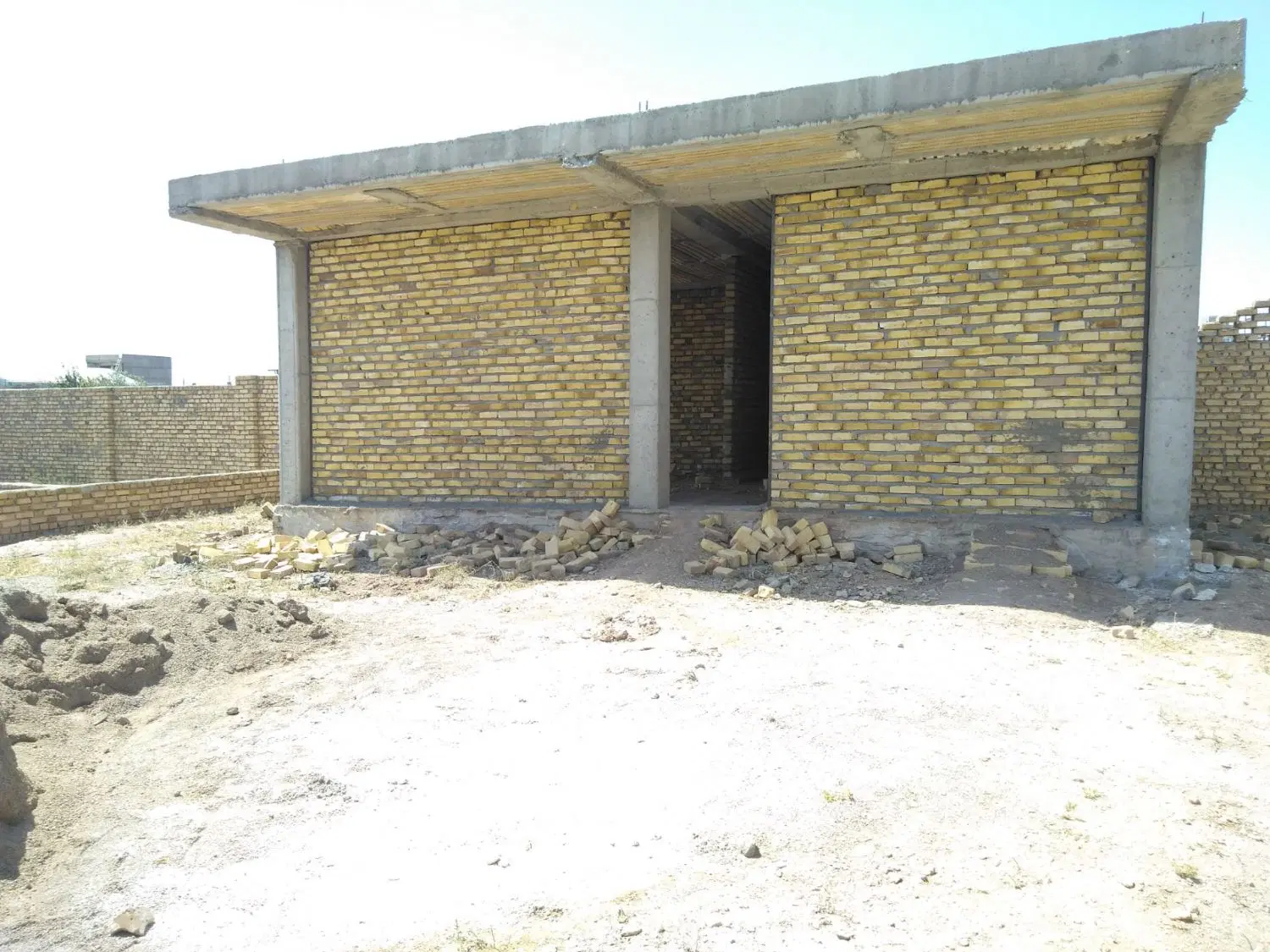 ۶۰۰متر زمین مسکونی در قمیک بزرگ دو بحر