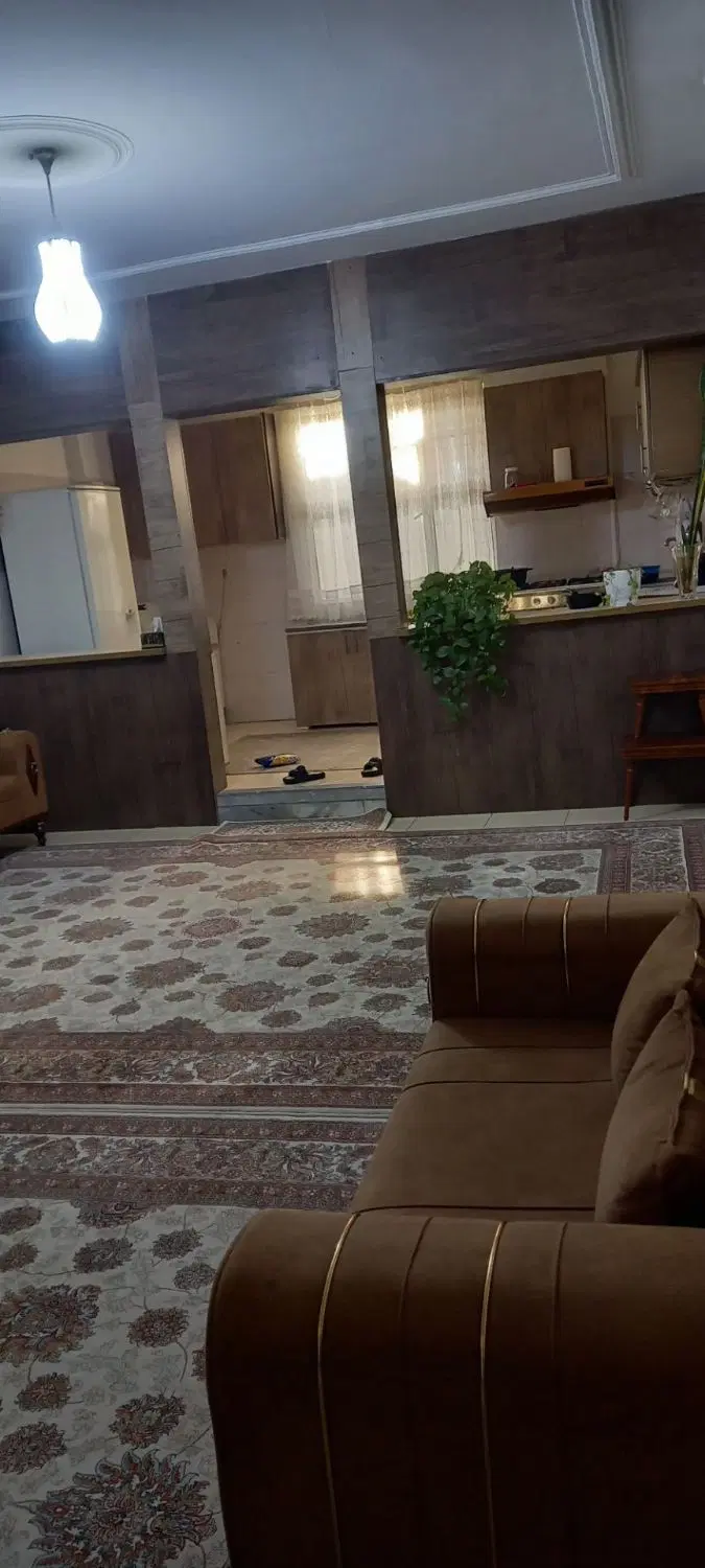 واحد 85متر روبه نما
