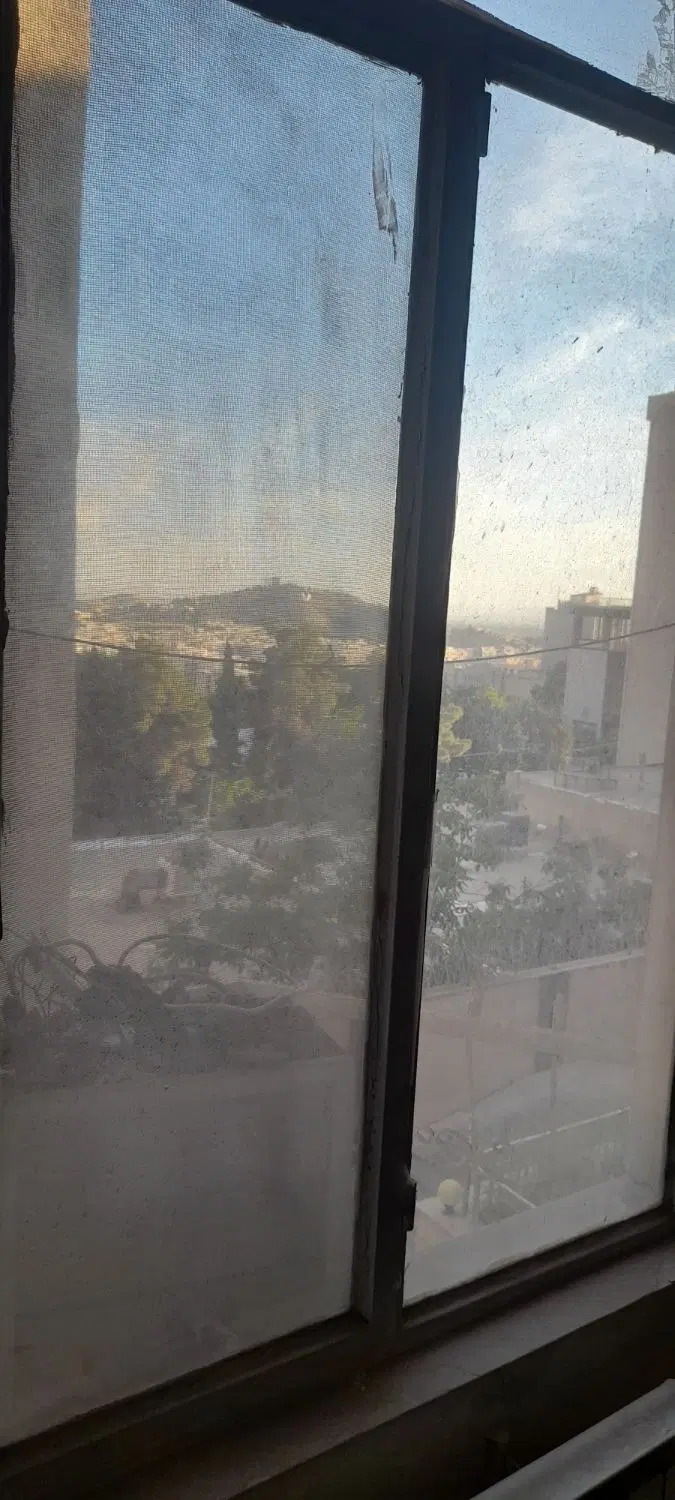 ۹۰ متر،دوخواب،بازسازی شده رو به آفتاب
