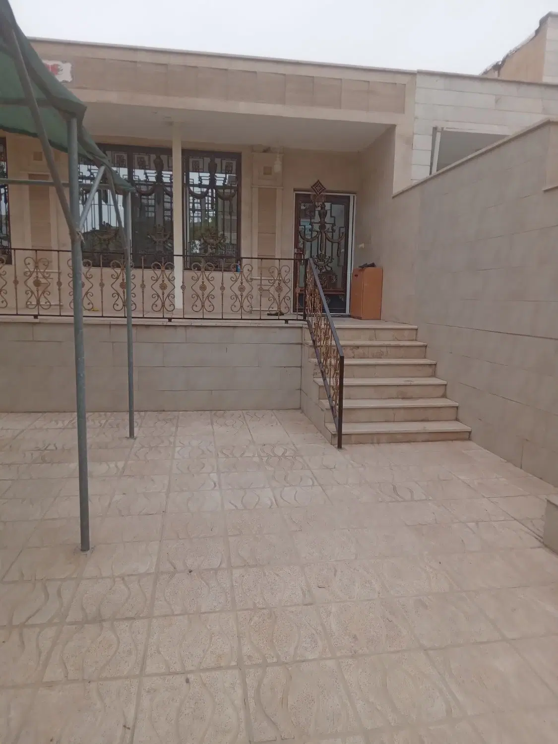 اجاره خانه ویلایی ۳۰۰ متری شریف اباد