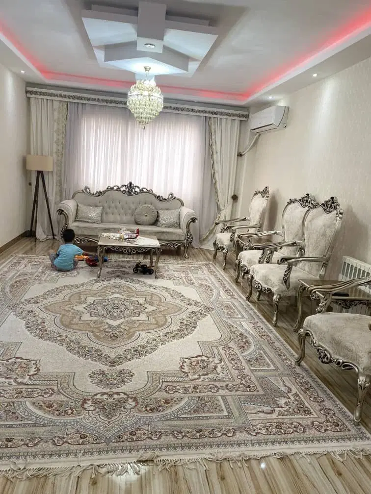 آپارتمان ، طبقه سوم ، ۲ خوابه