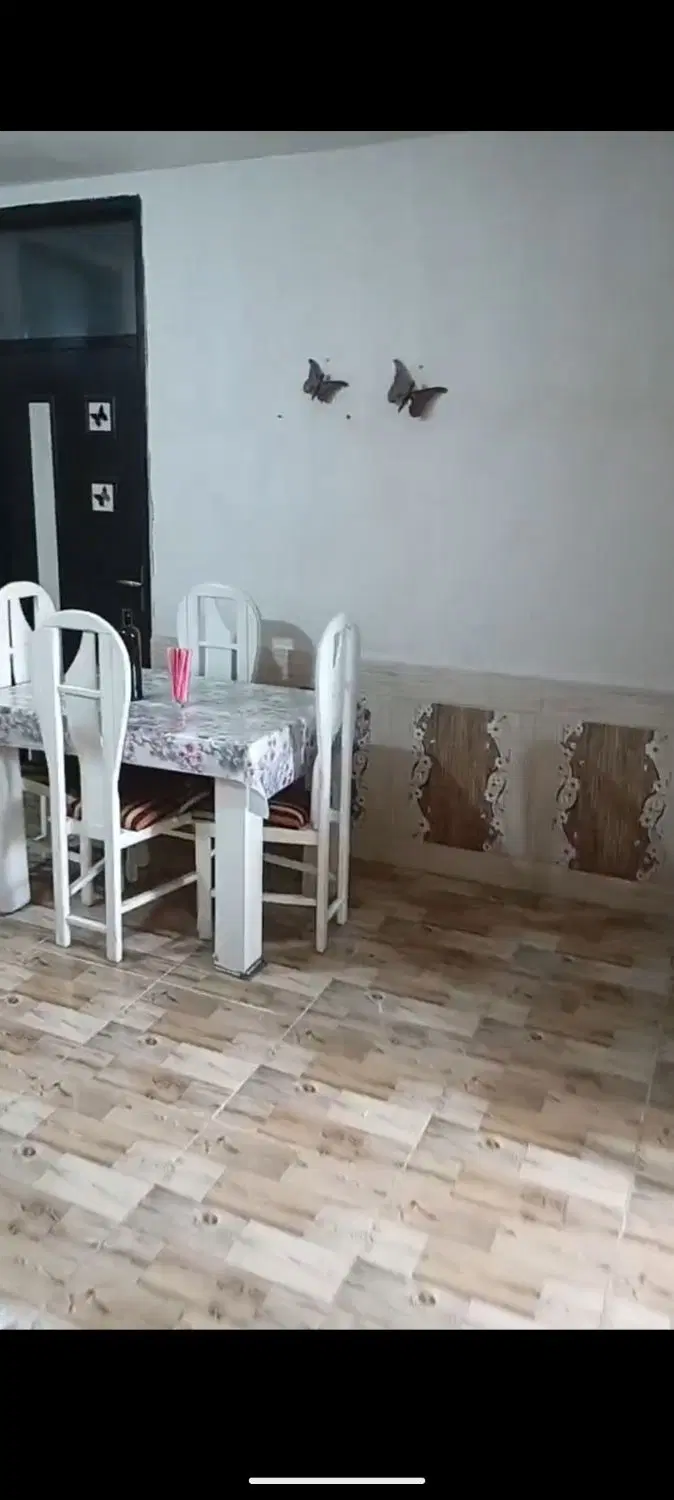 طبقه بالا پارک ماشین