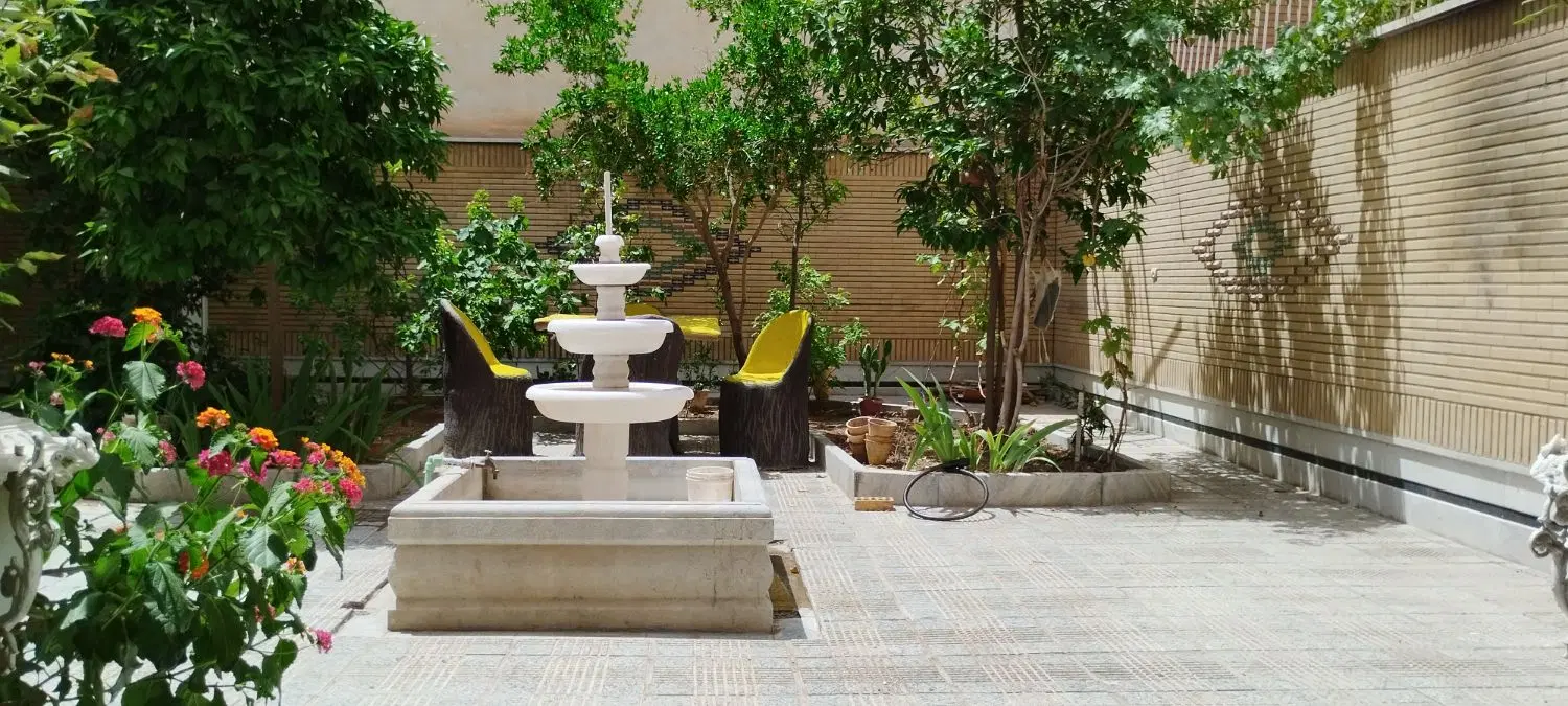 ۱۴۰ متری دو خواب رباط سوم