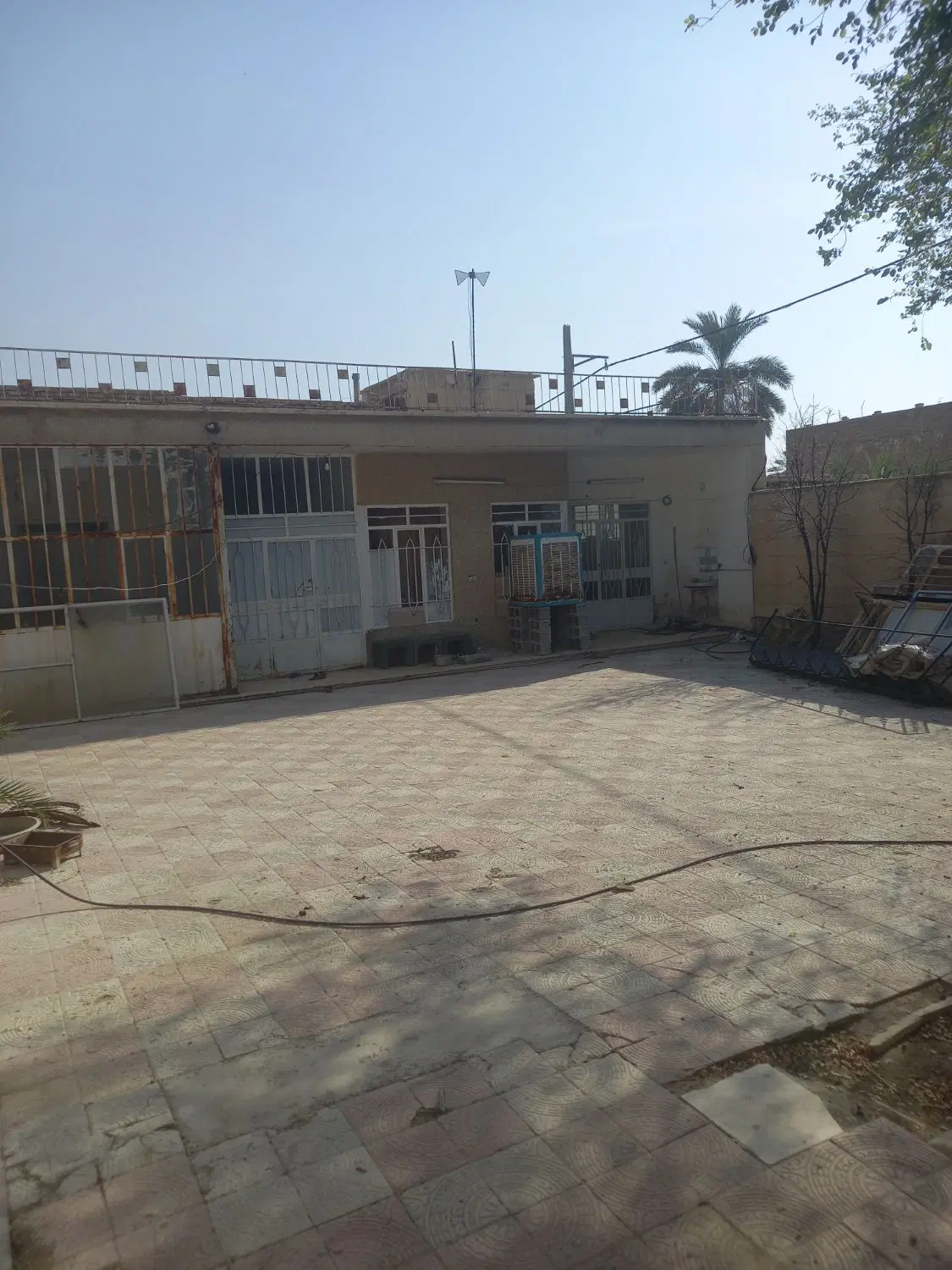 رهن منزل مسکونی واقع در بلوار ازادگان
