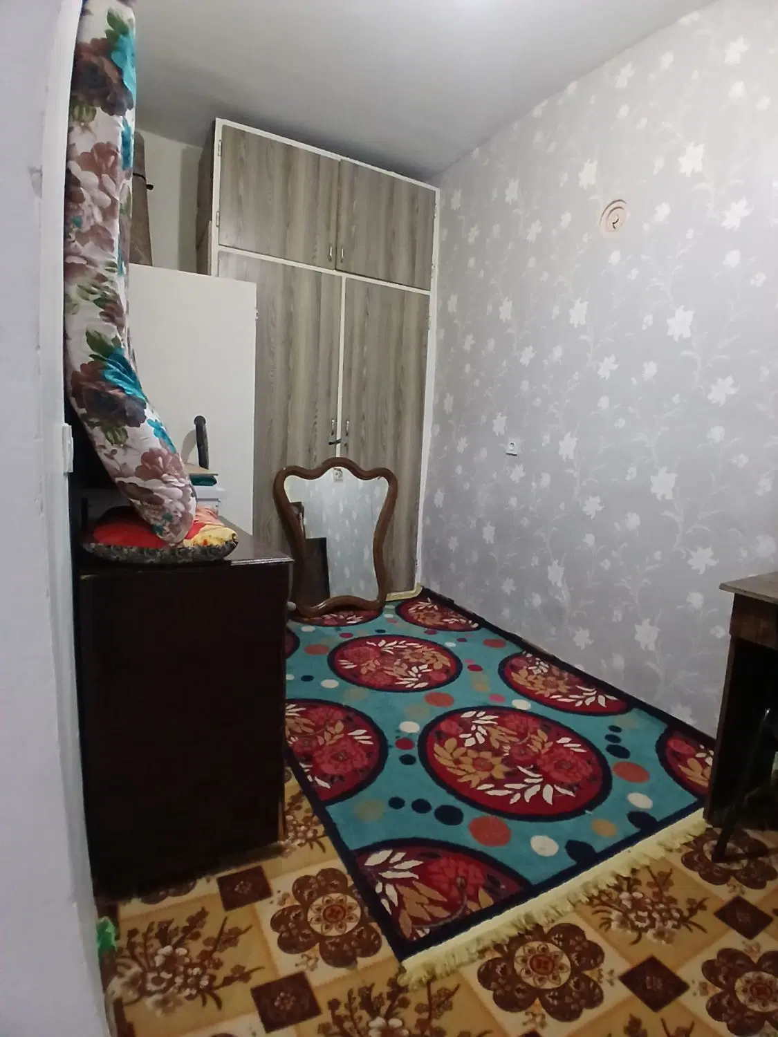 ۵۵مترهمکف کرسی بلندراه جدا صدوقی تخلیه فوری