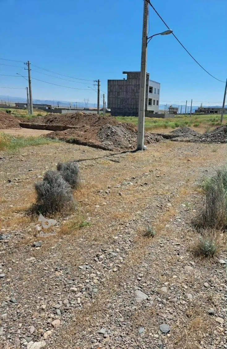 زمین ساحلی