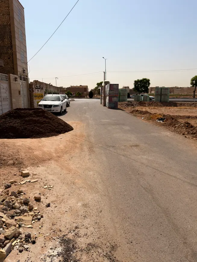زمین نیمه ساز بهترین لوکیشن استقلال