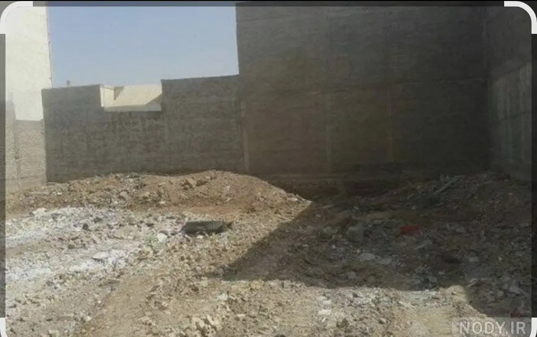 زمین فروشی