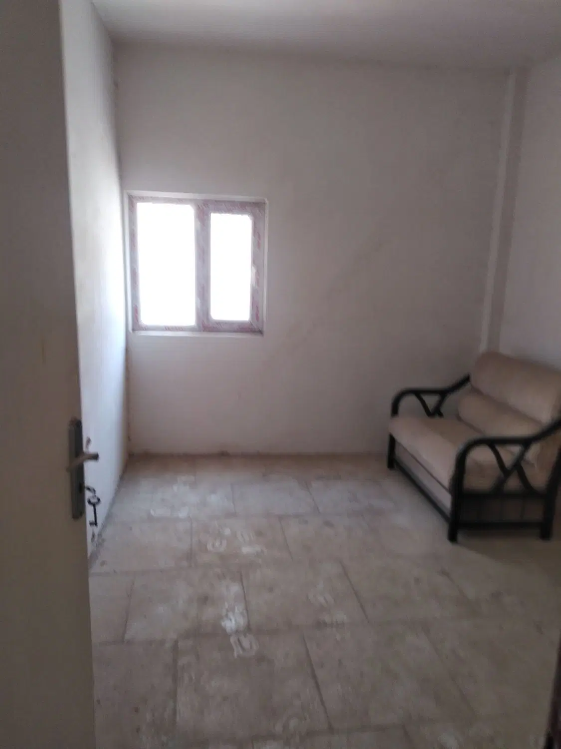 آپارتمان ۸۰ متر با پارکینگ