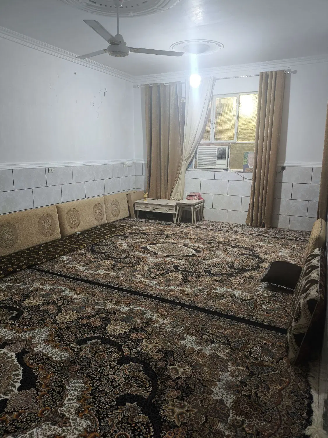 خانه در سلیچ غربی