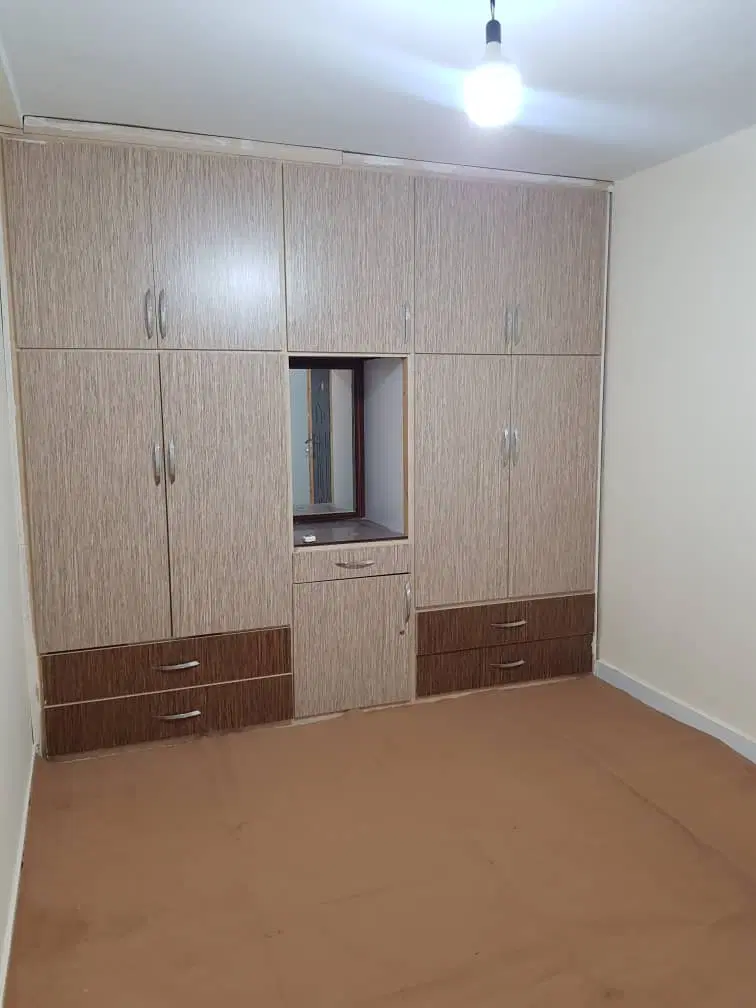 فروش اپارتمان ۹۲ متری دارای پارکینگ سندی