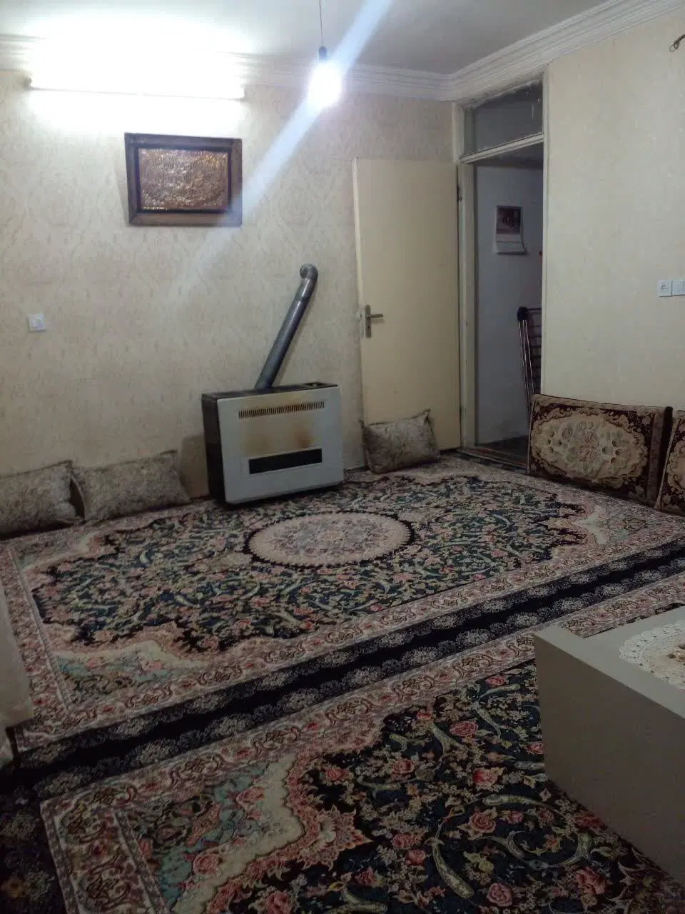 سویت 50 متر همکف راه جدا