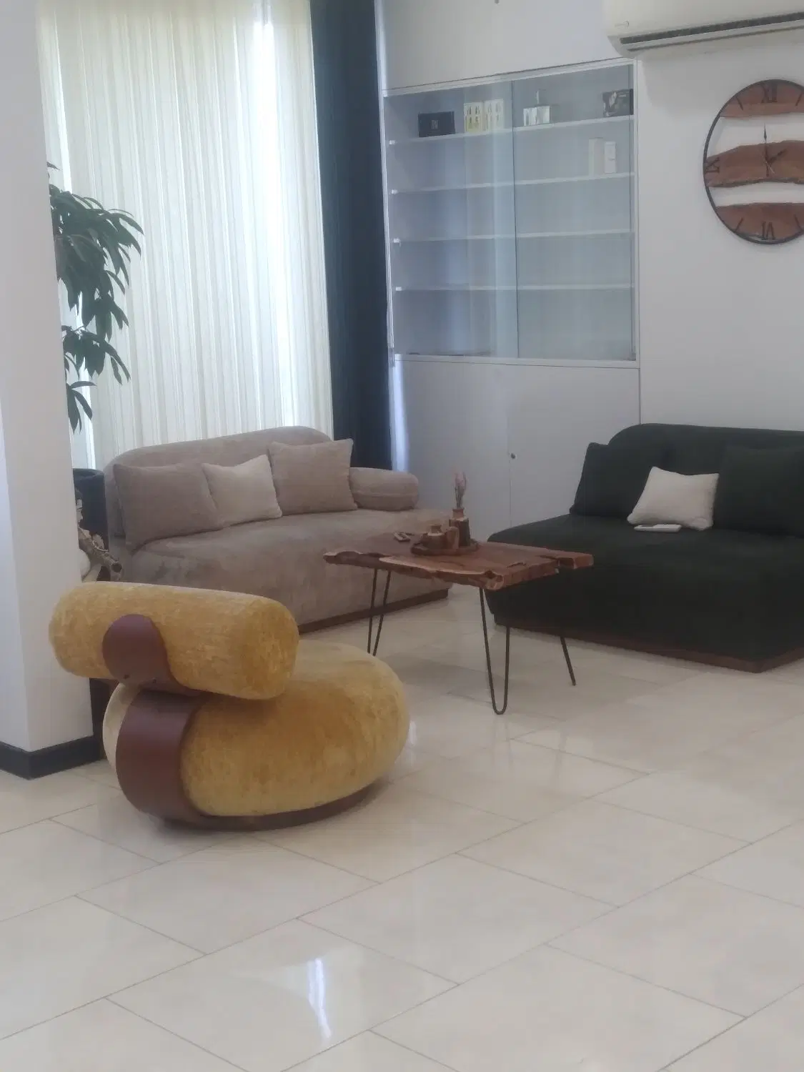 اجاره لاین مژه و آرایش دائم و تاتو و میکاپ و شنیون